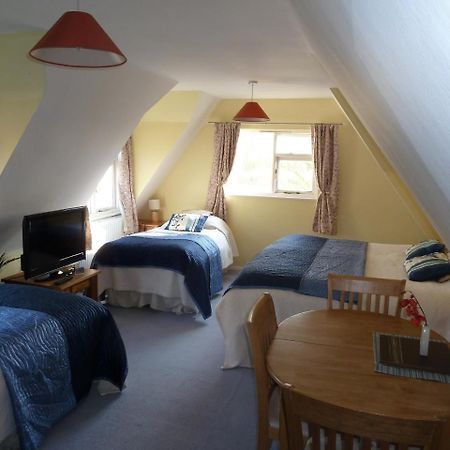 The Willows Guest House Takeley Eksteriør bilde