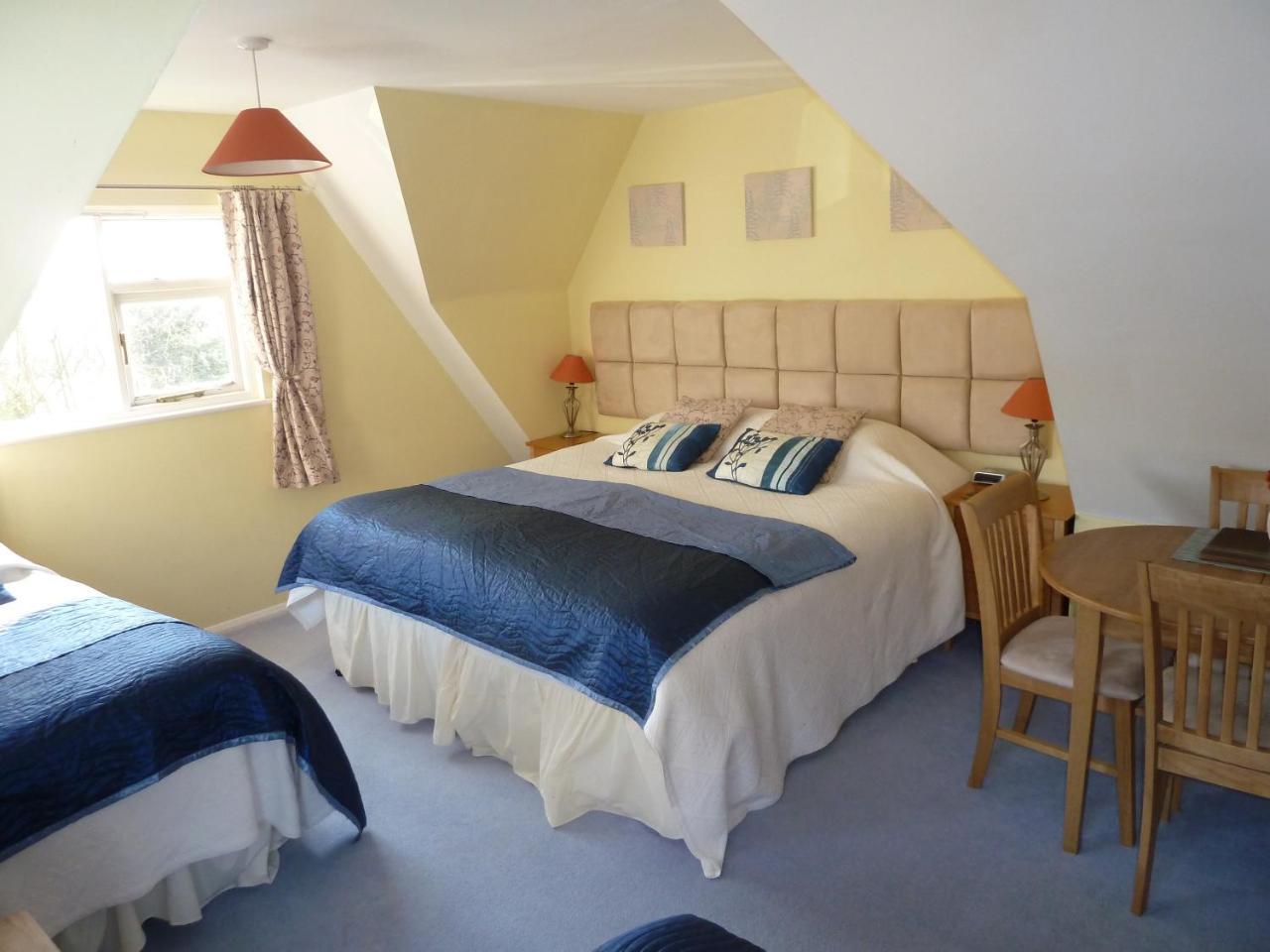 The Willows Guest House Takeley Eksteriør bilde